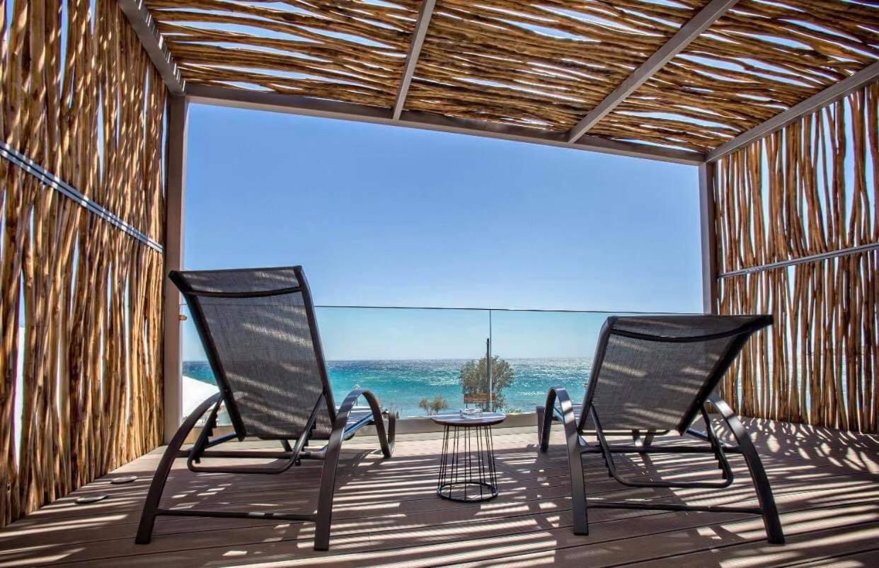 דירות קיוניה Seaside Tinos מראה חיצוני תמונה