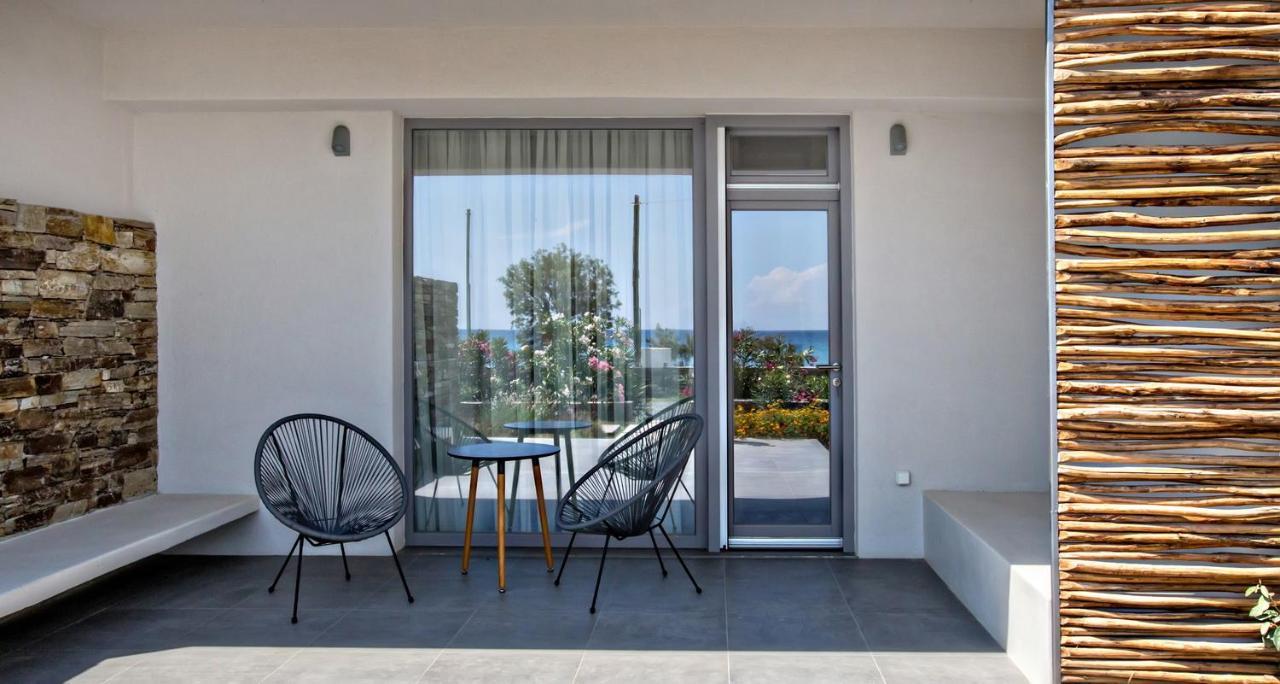 דירות קיוניה Seaside Tinos מראה חיצוני תמונה